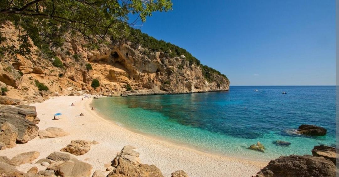Appartamento A 50 Mt Dal Mare Cala Gonone Exterior photo