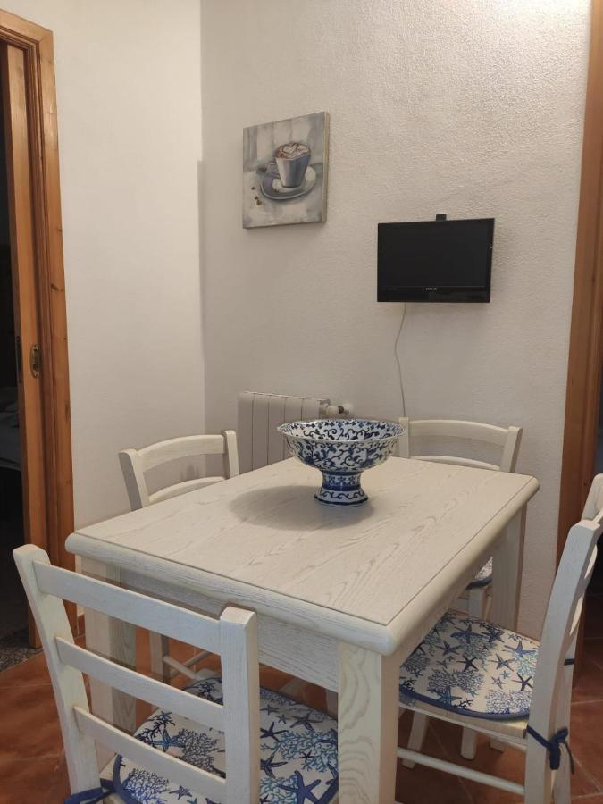 Appartamento A 50 Mt Dal Mare Cala Gonone Exterior photo